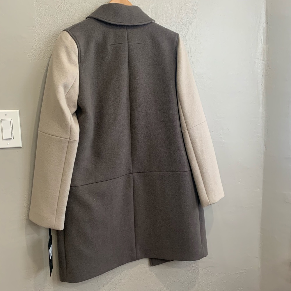 Designer Overcoat - Picture 2 of 7